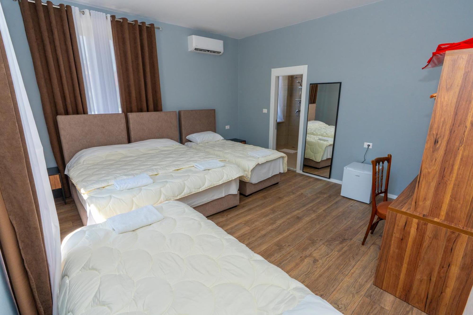 Gjuhadoli Hotel Restaurant Shkoder Exterior photo